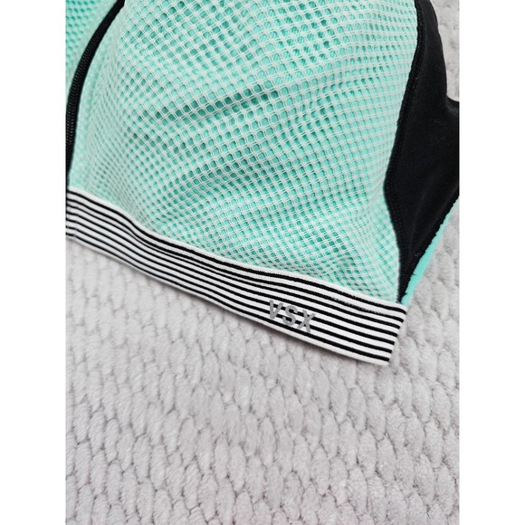 Victoria's Secret Sport Sports Bra size 36D - Picture 2 of 5